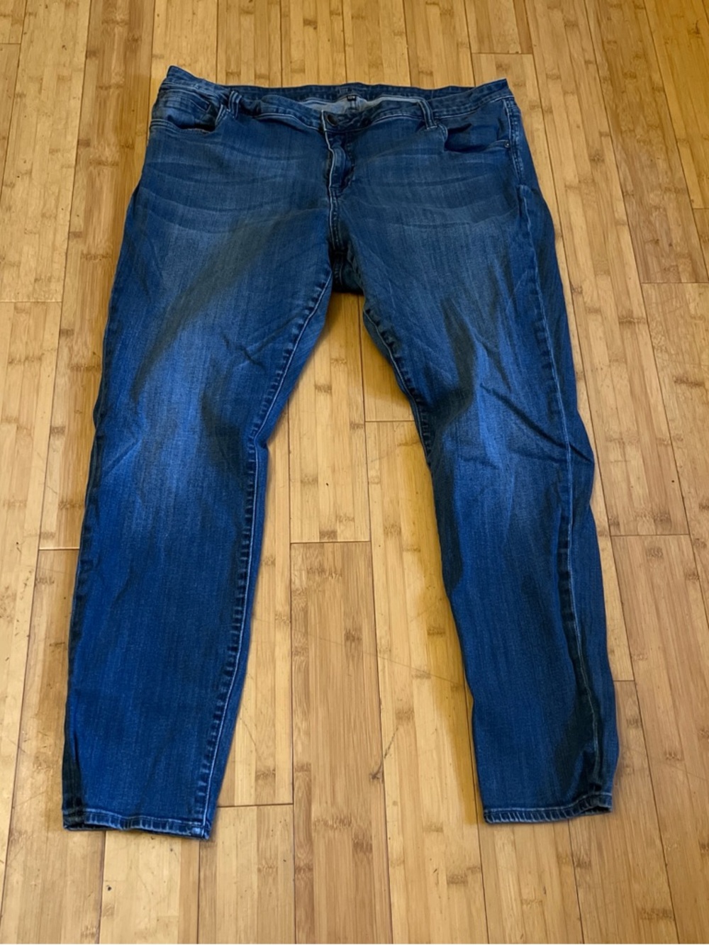 Kut from the Kloth Navy Blue Straight Leg Jeans